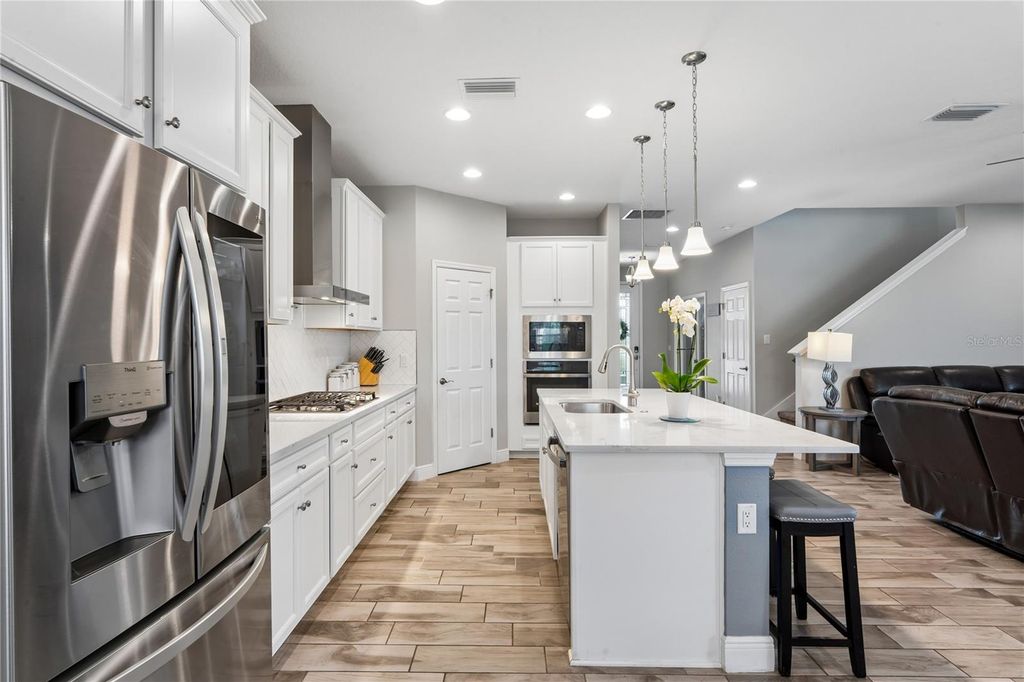 Image 13 of property listing at 4124 CADENCE LOOP, Land O Lakes, FL 34638