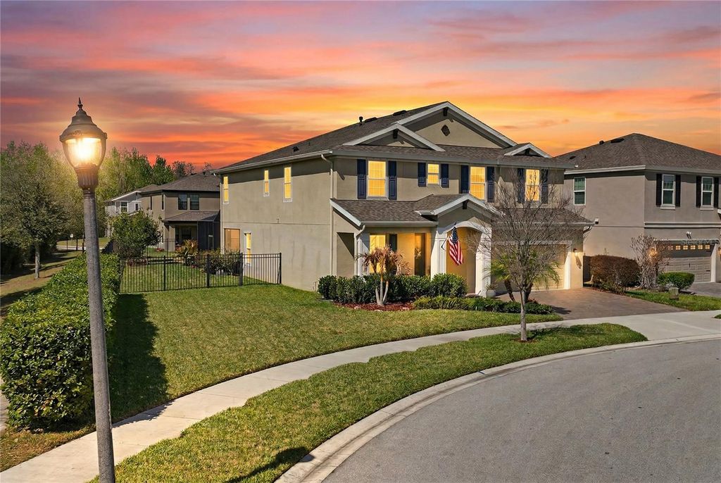 Image 3 of property listing at 4124 CADENCE LOOP, Land O Lakes, FL 34638