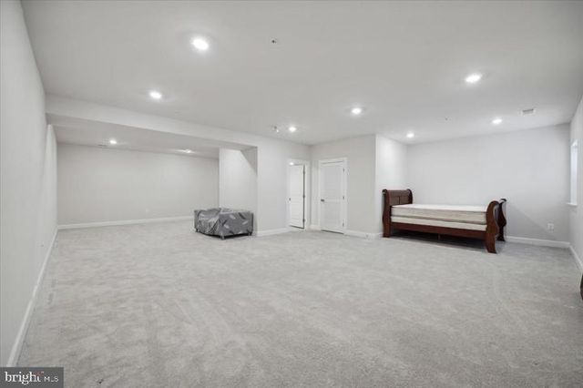 325 PIPER LN, Exton, PA 19341