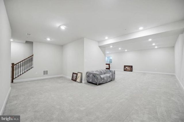 325 PIPER LN, Exton, PA 19341