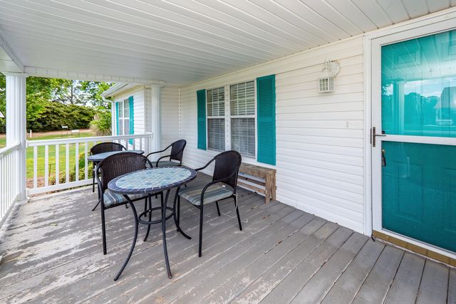 1529 Waters Edge Drive, Summerton, SC 29148