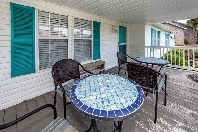1529 Waters Edge Drive, Summerton, SC 29148