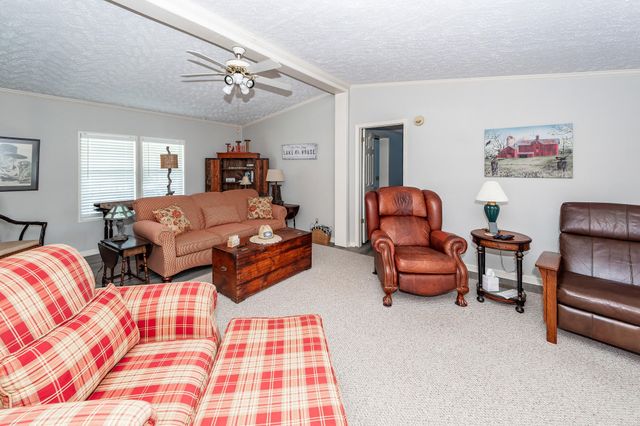 1529 Waters Edge Drive, Summerton, SC 29148