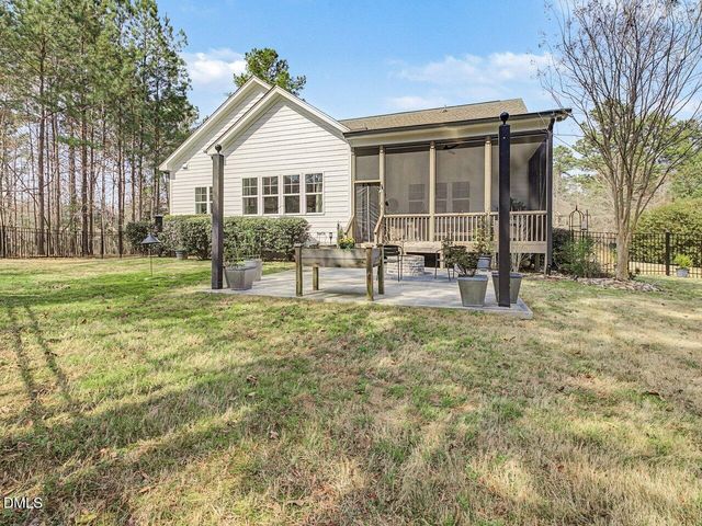 640 Cabin Creek Creek, Pittsboro, NC 27312