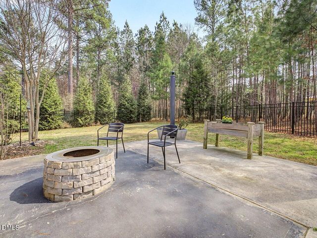 640 Cabin Creek Creek, Pittsboro, NC 27312