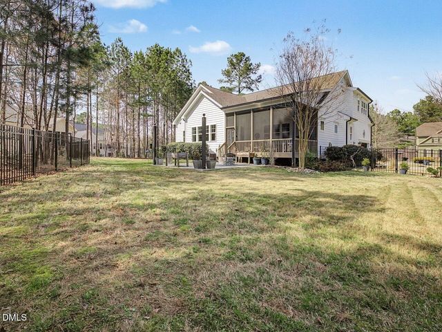 640 Cabin Creek Creek, Pittsboro, NC 27312