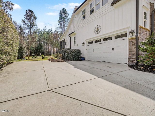 640 Cabin Creek Creek, Pittsboro, NC 27312