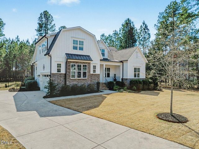 640 Cabin Creek Creek, Pittsboro, NC 27312