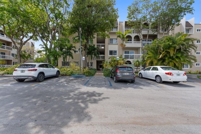 7845 Camino Real O-413, Miami, FL 33143