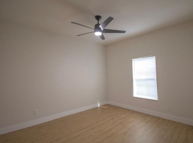 608 S Brighton Avenue, Dallas, TX 75208