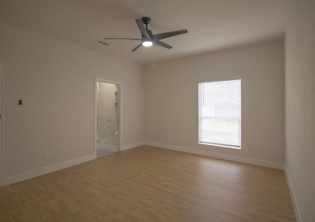 608 S Brighton Avenue, Dallas, TX 75208