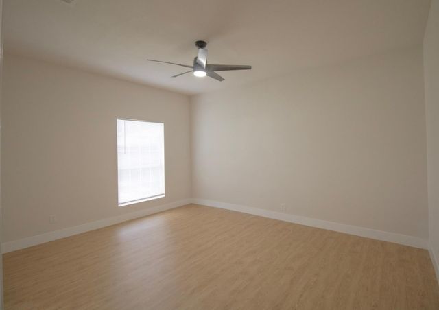 608 S Brighton Avenue, Dallas, TX 75208