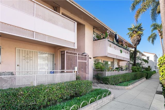 527 Cedar 2E, Long Beach, CA 90802