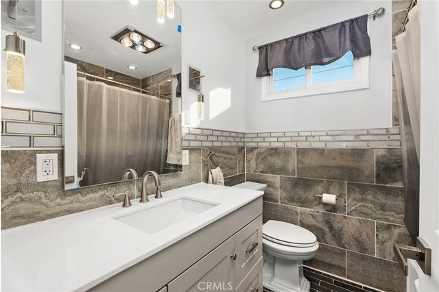 527 Cedar 2E, Long Beach, CA 90802