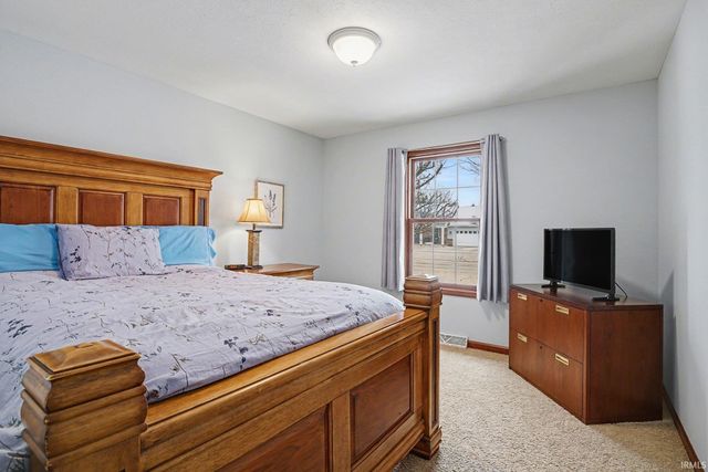 16190 Easton Court, Goshen, IN 46526