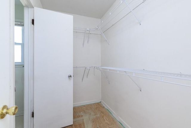 1021 Kouns Lane, Kansas City, KS 66111