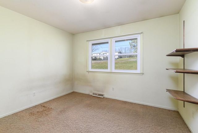 1021 Kouns Lane, Kansas City, KS 66111