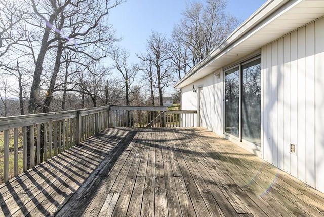 1021 Kouns Lane, Kansas City, KS 66111