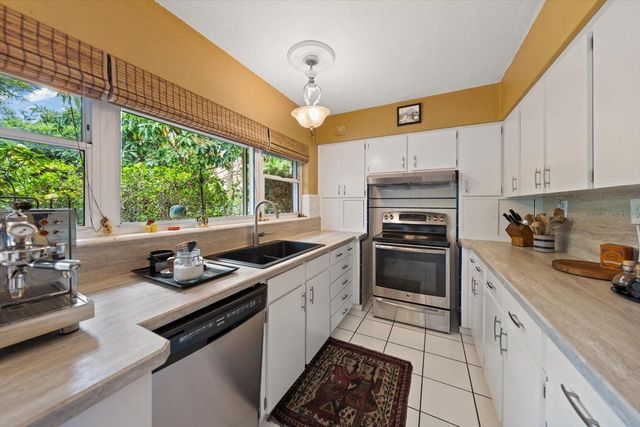 109 PONCE DE LEON BOULEVARD, Belleair, FL 33756