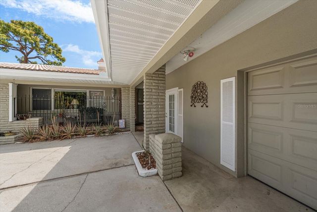 109 PONCE DE LEON BOULEVARD, Belleair, FL 33756