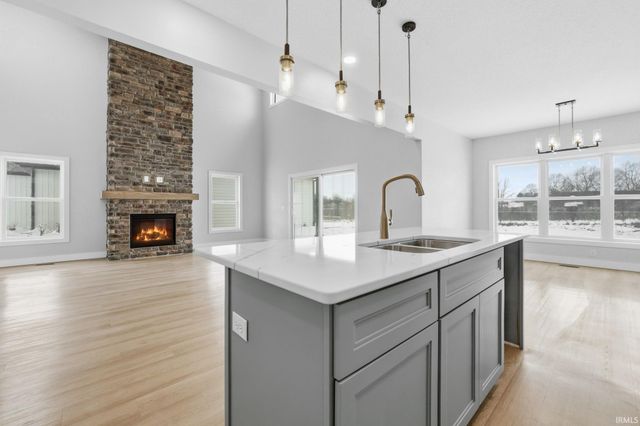 7398 Starks Boulevard, Fort Wayne, IN 46816