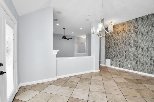 8802 Kensington Court, La Porte, TX 77571