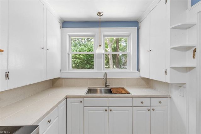 318 Burleigh AVE, Norfolk, VA 23505
