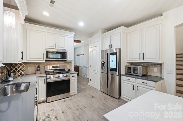 1424 Ridge Haven Road, Waxhaw, NC 28173