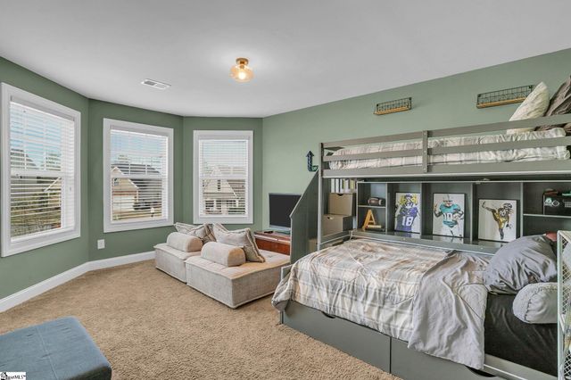 28 Fowler Oaks Lane, Simpsonville, SC 29681