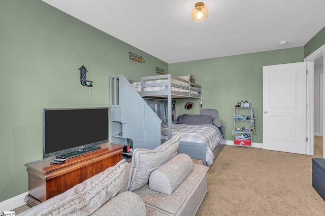 28 Fowler Oaks Lane, Simpsonville, SC 29681