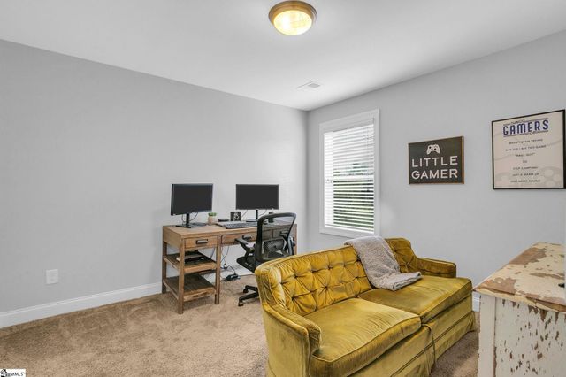 28 Fowler Oaks Lane, Simpsonville, SC 29681