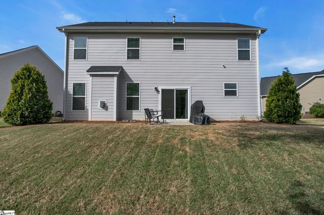 28 Fowler Oaks Lane, Simpsonville, SC 29681