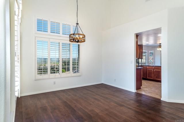 8482 Mesa Heights Road, Santee, CA 92071