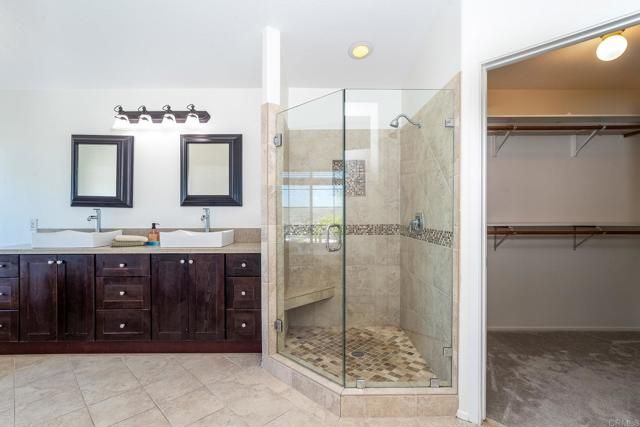 8482 Mesa Heights Road, Santee, CA 92071