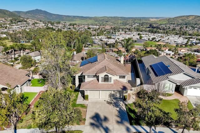 8482 Mesa Heights Road, Santee, CA 92071