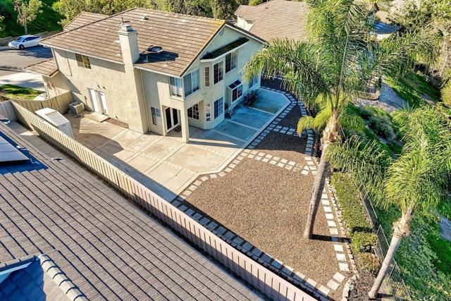 8482 Mesa Heights Road, Santee, CA 92071