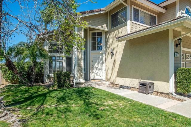 8482 Mesa Heights Road, Santee, CA 92071