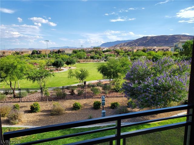 11227 CACTUS TOWER Avenue 103, Las Vegas, NV 89135