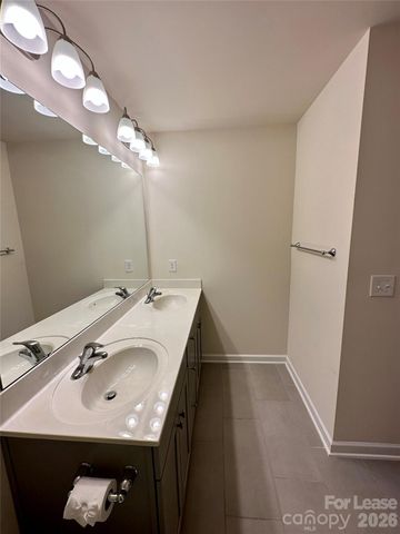 5840 Clan Maclaine Drive, Charlotte, NC 28278