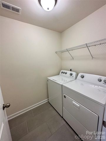5840 Clan Maclaine Drive, Charlotte, NC 28278