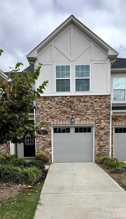 5840 Clan Maclaine Drive, Charlotte, NC 28278