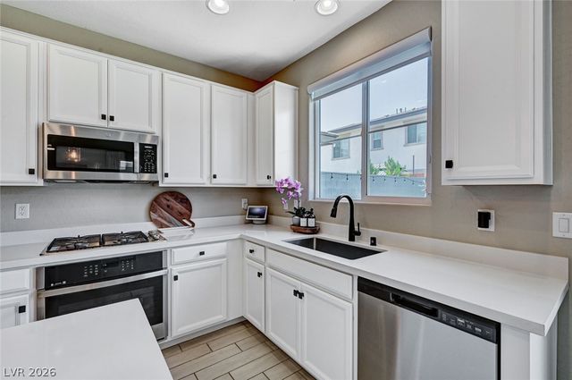 372 Silva Place, Henderson, NV 89011