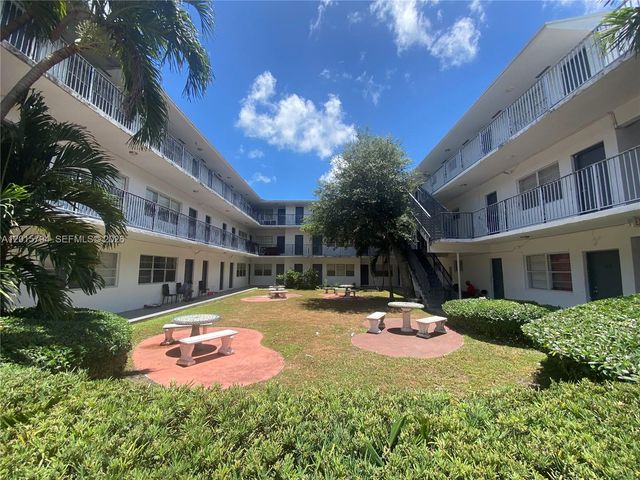 13700 NE 6th Ave 115, North Miami, FL 33161