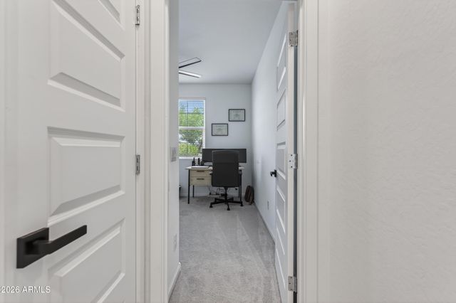 38134 N LONGBOW Way, San Tan Valley, AZ 85140
