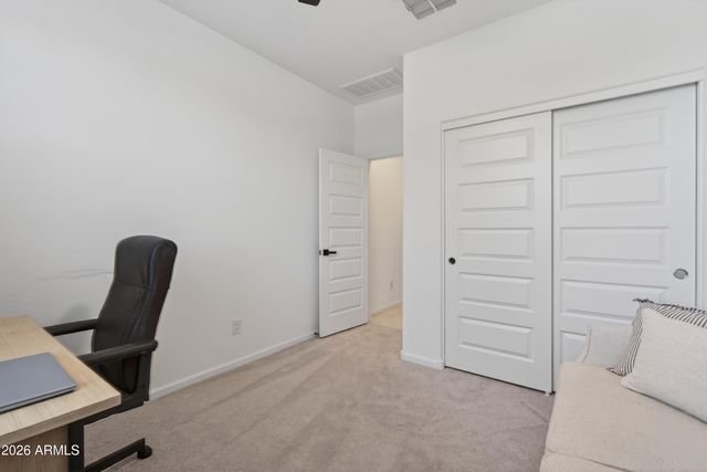 38134 N LONGBOW Way, San Tan Valley, AZ 85140