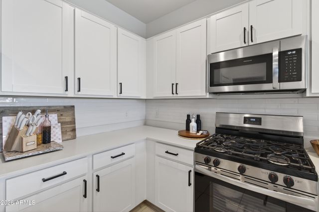 38134 N LONGBOW Way, San Tan Valley, AZ 85140