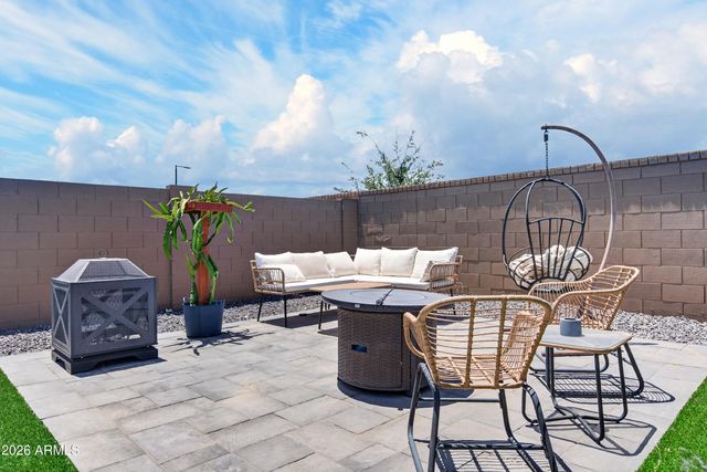 38134 N LONGBOW Way, San Tan Valley, AZ 85140