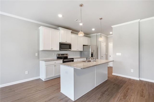5064 Silver Fox Trail, Oakwood, GA 30566