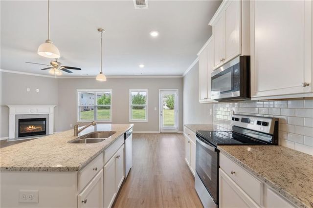 5064 Silver Fox Trail, Oakwood, GA 30566
