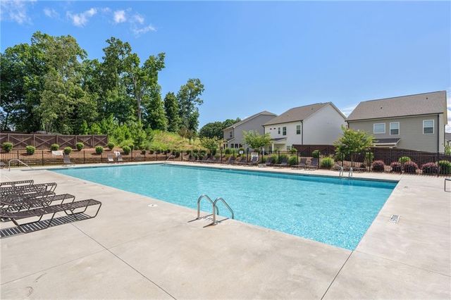 5064 Silver Fox Trail, Oakwood, GA 30566